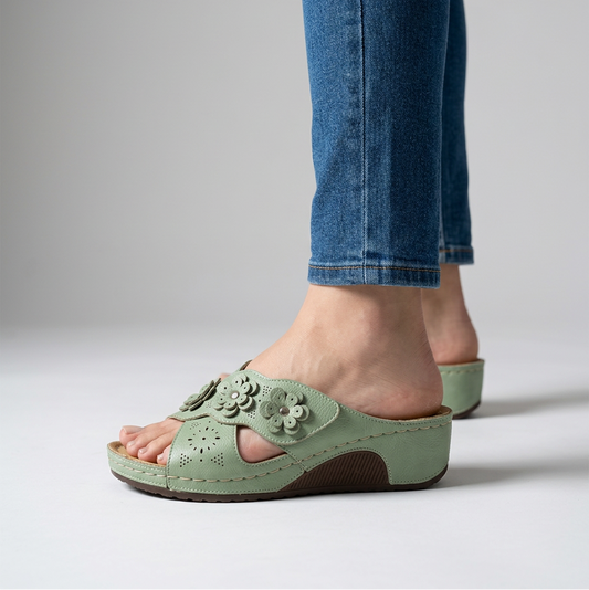 Babylon | Zapatilla abierta con flores