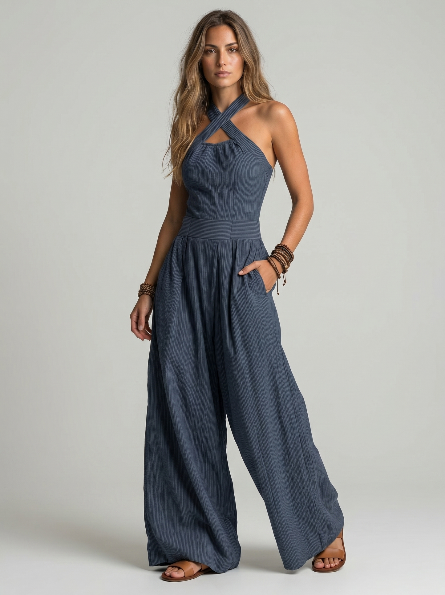 Babylon | Mono elegante con escote cruzado