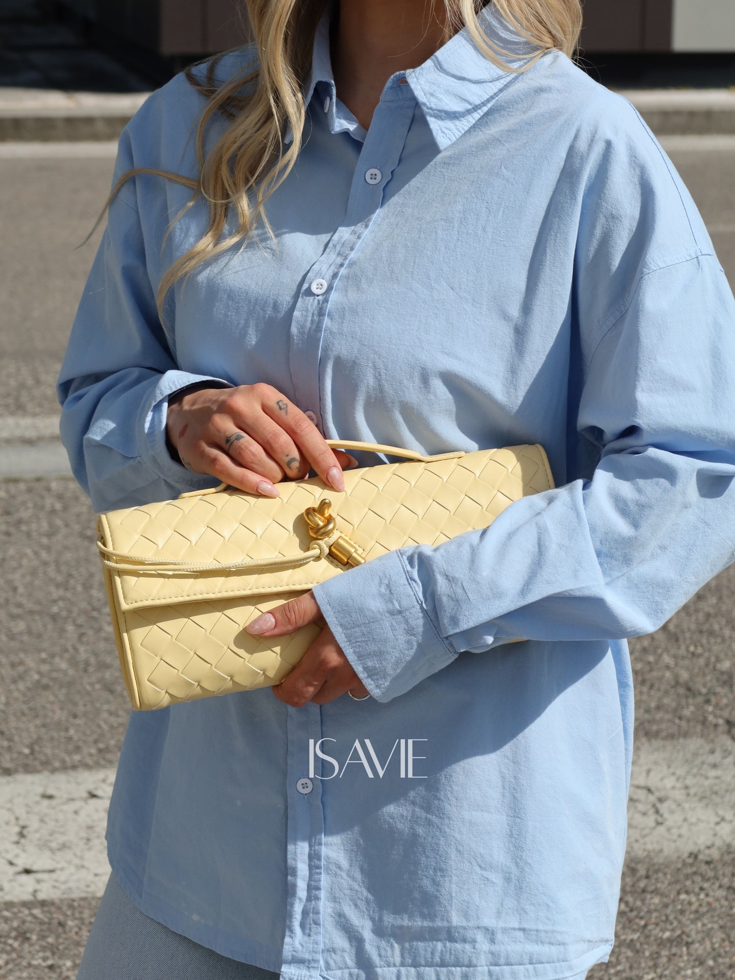 Sara Woven Clutch
