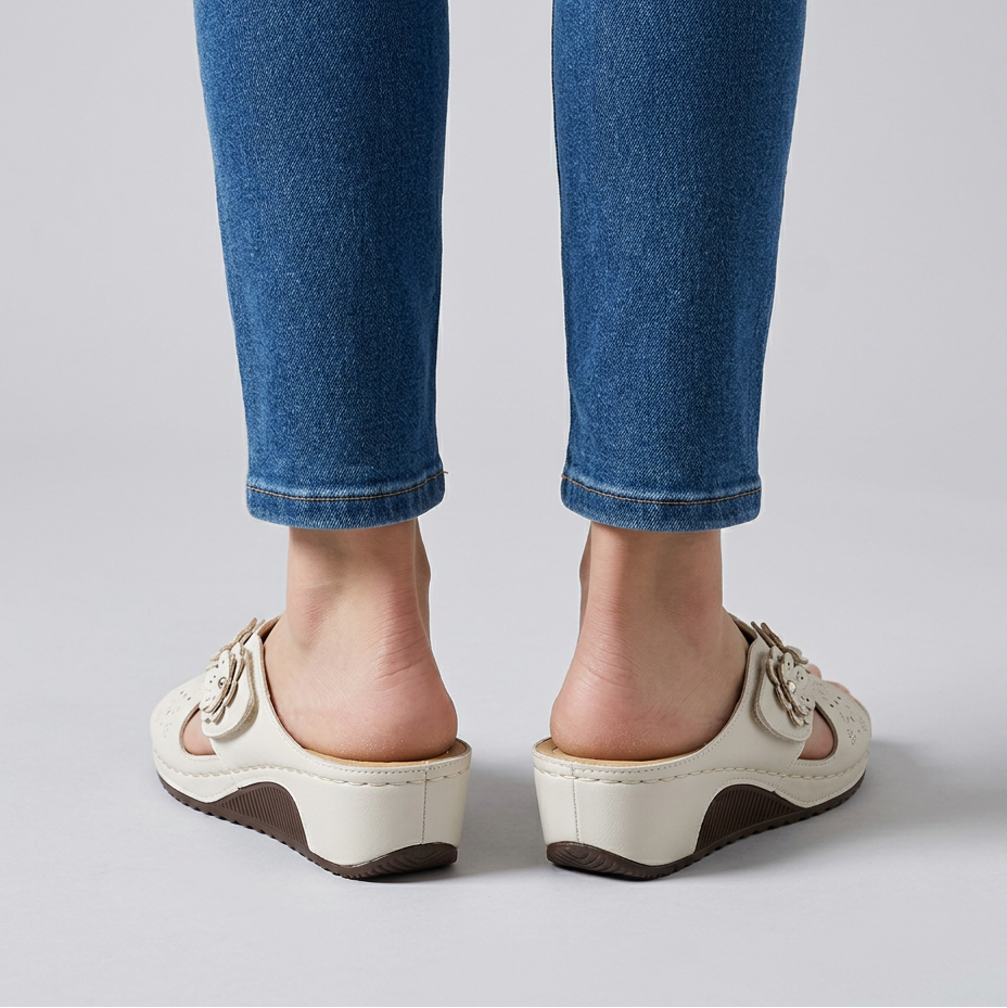 Babylon | Zapatilla abierta con flores