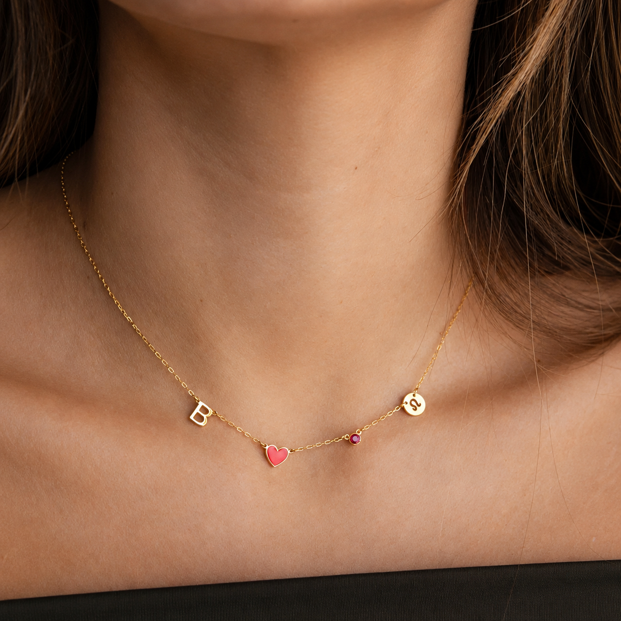 Babylon | Collar con inicial con forma corazón