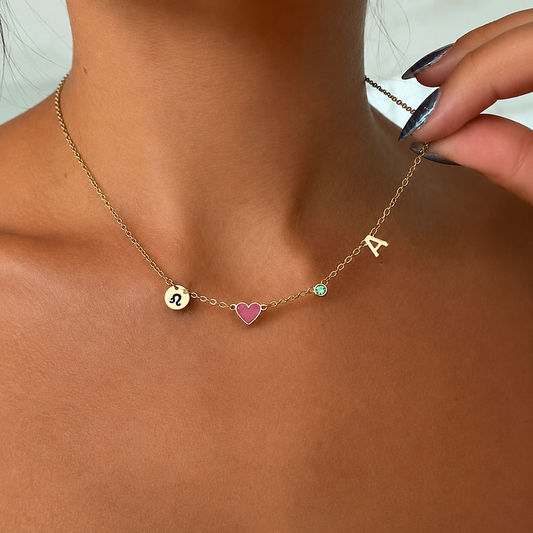 Babylon | Collar con inicial con forma corazón